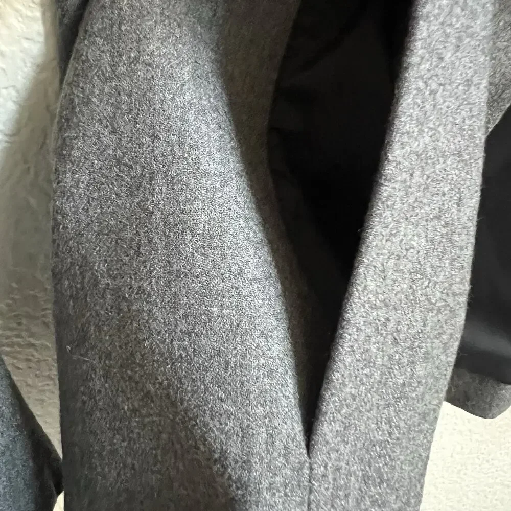 Theory Wool Blend Two Button Blazer Women’s Gray Sz 00 Pockets Office Workwear